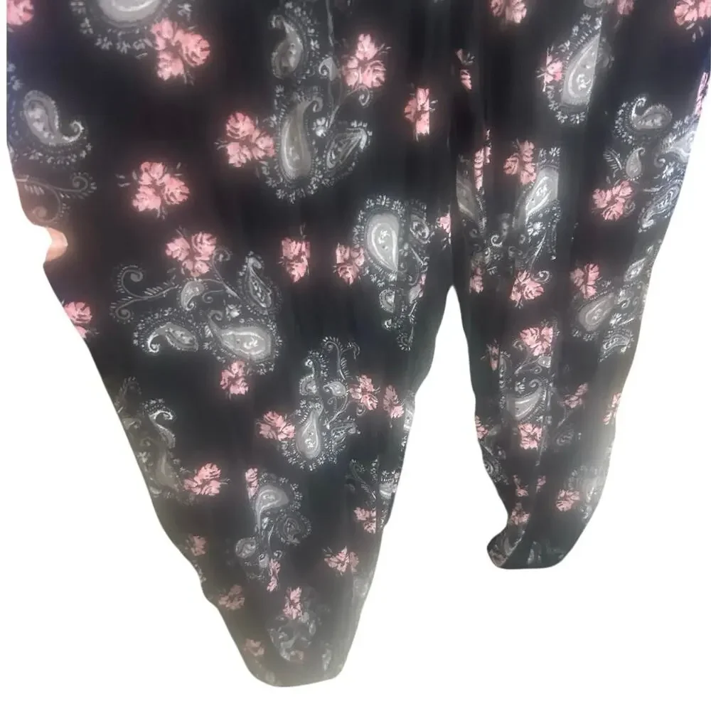 Torrid Size 2 Black Paisley Floral Jogger Jumpsuit Plus Size 2X Pockets - Picture 3 of 5